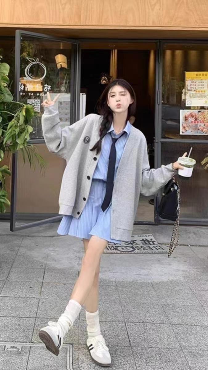 初秋穿搭青春感满满
